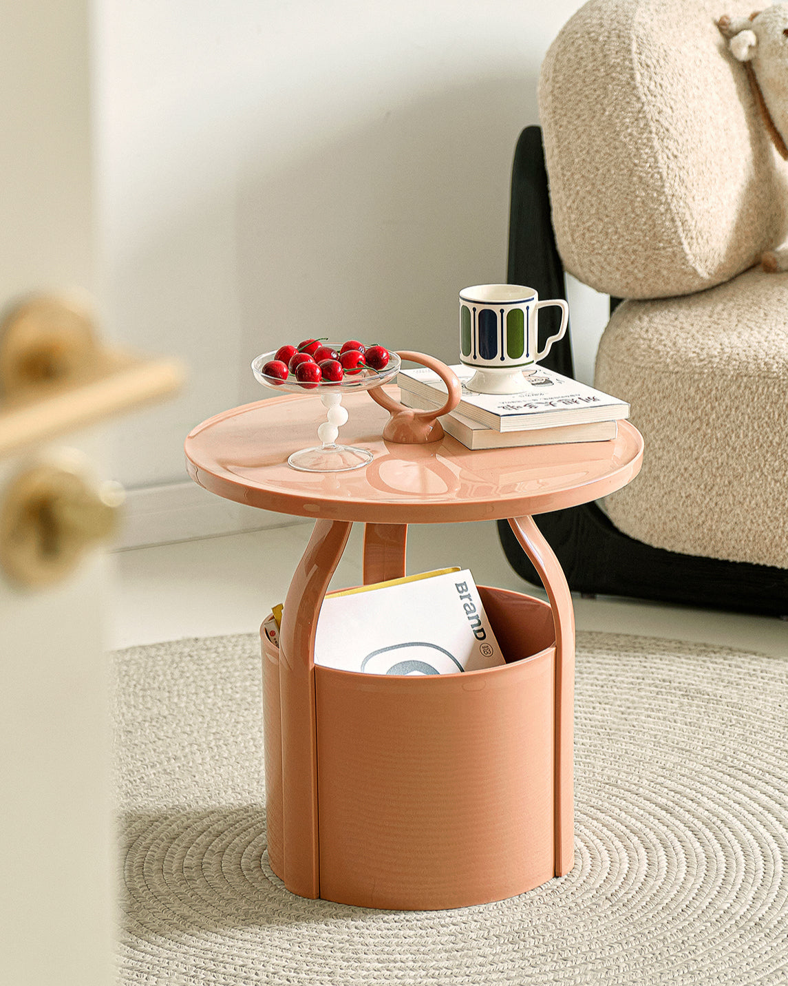 Bucket Handheld Side Table