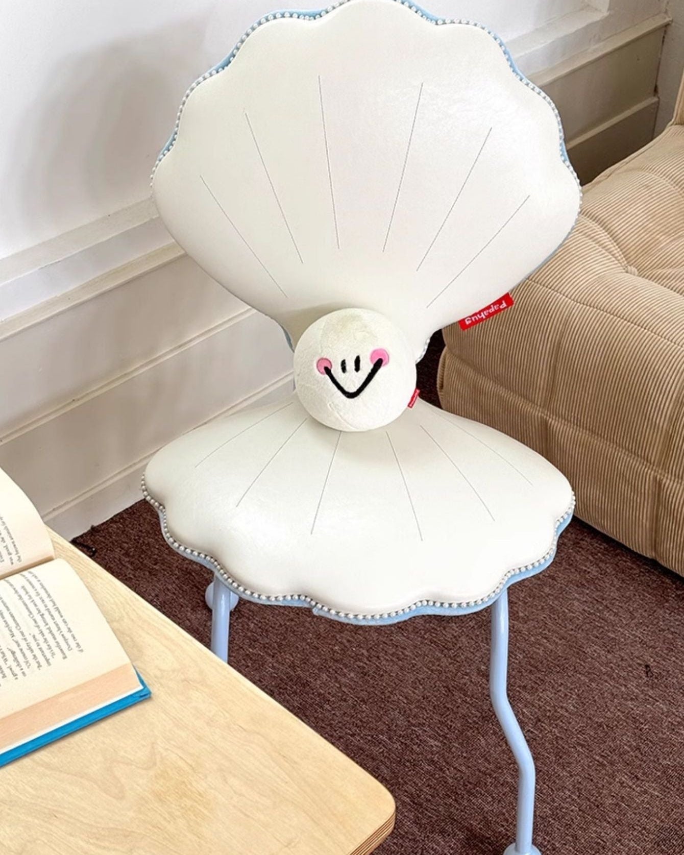 Shell Chair with Pearl Cushion