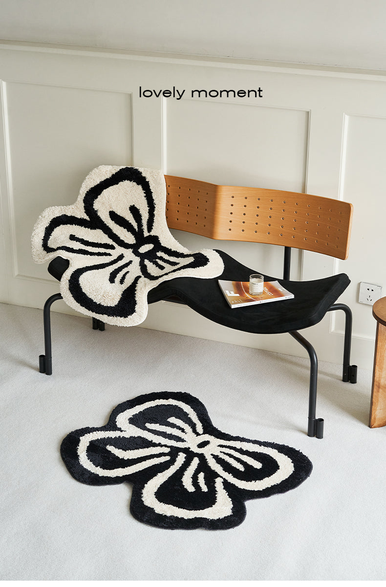 Black n White Bowknot Carpet