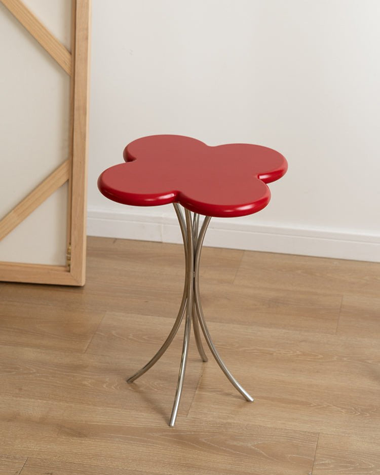 Clover Shaped Side Table - HomeinFun