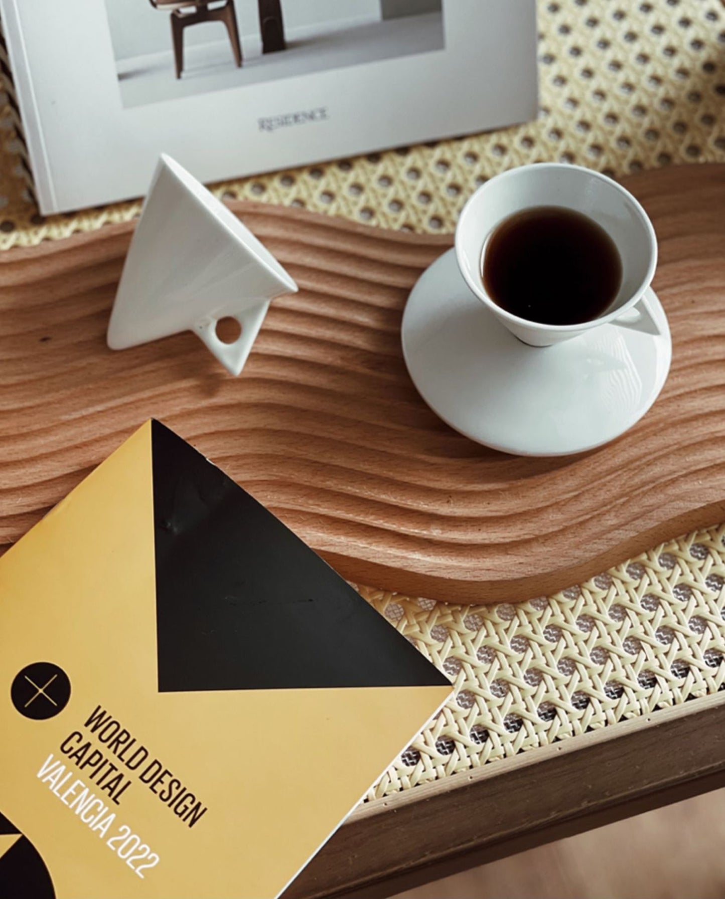 Ceramic Triangular Cup Set