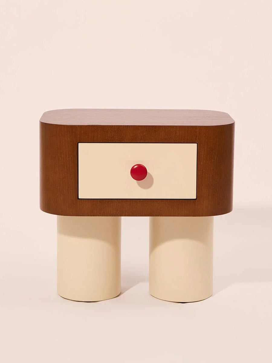 NIGHTSTANDS