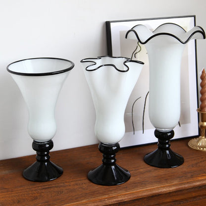 Classic Black n White Flower Vase