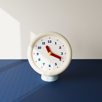 Creative Retro Table Clock