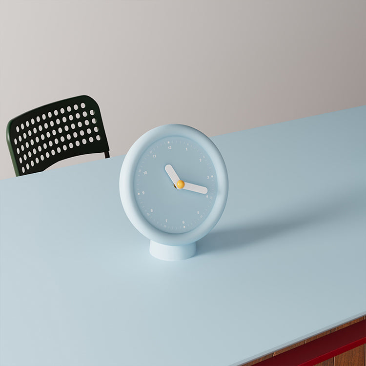 Creative Retro Table Clock