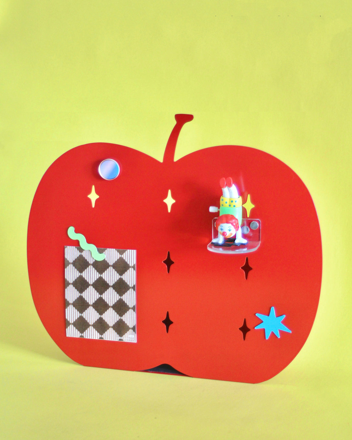Apple-Shaped Desktop Organizer