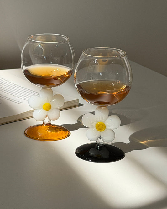 Daisy Bloom Stem Glass