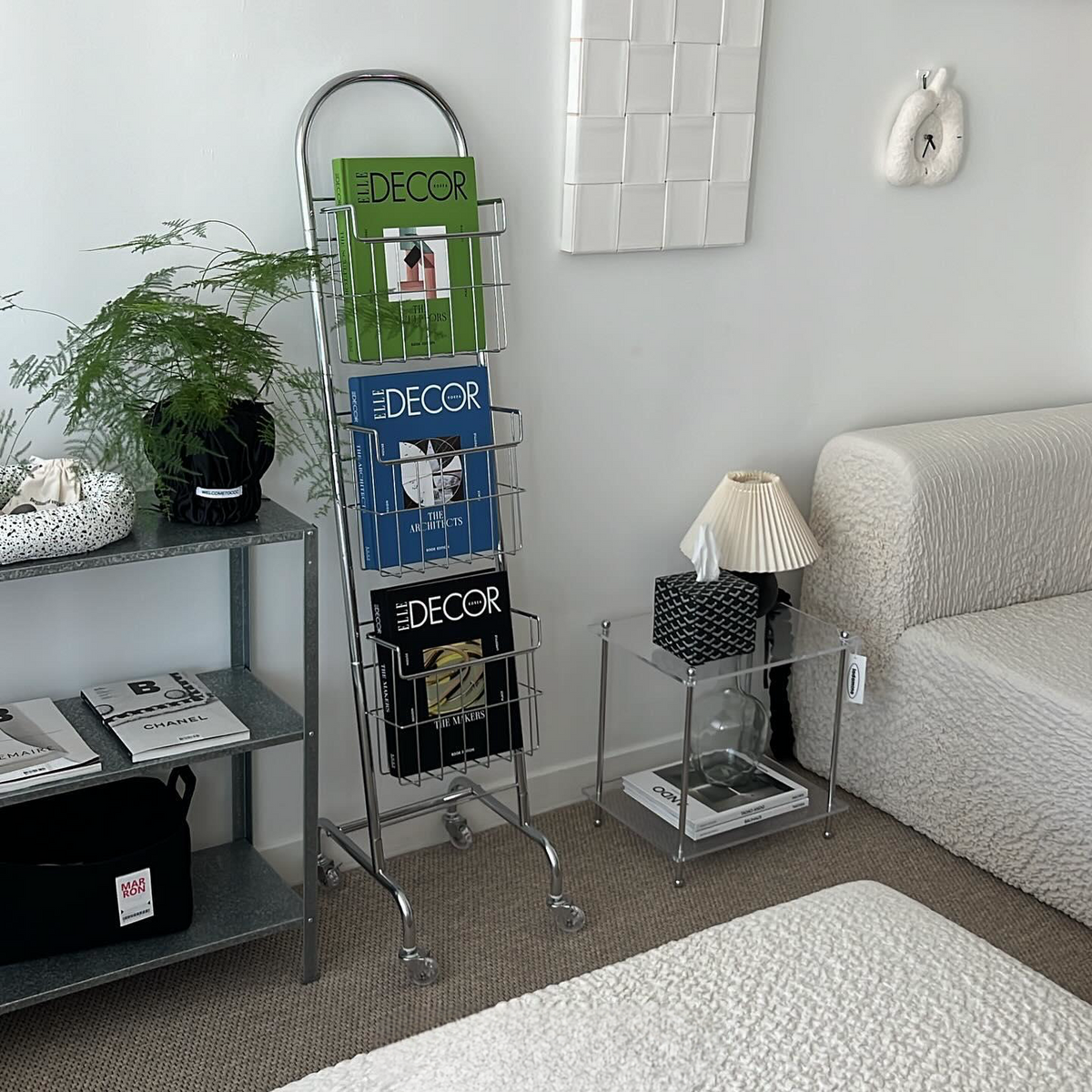 Funky Magazine Rack Open media 1 in modal