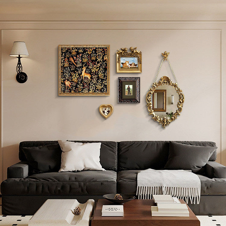 Baroque-style wall art set
