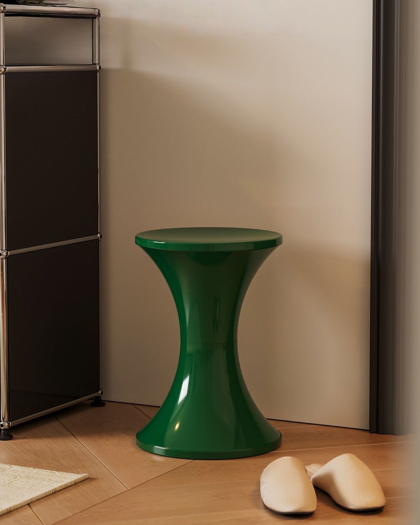 Versatile Funnel Side Table Footstool