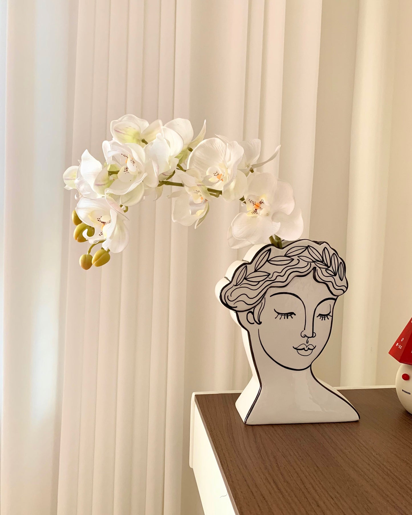 Muse Face Ceramic Vase