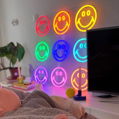 Smile Face 15" Led Neon Sign