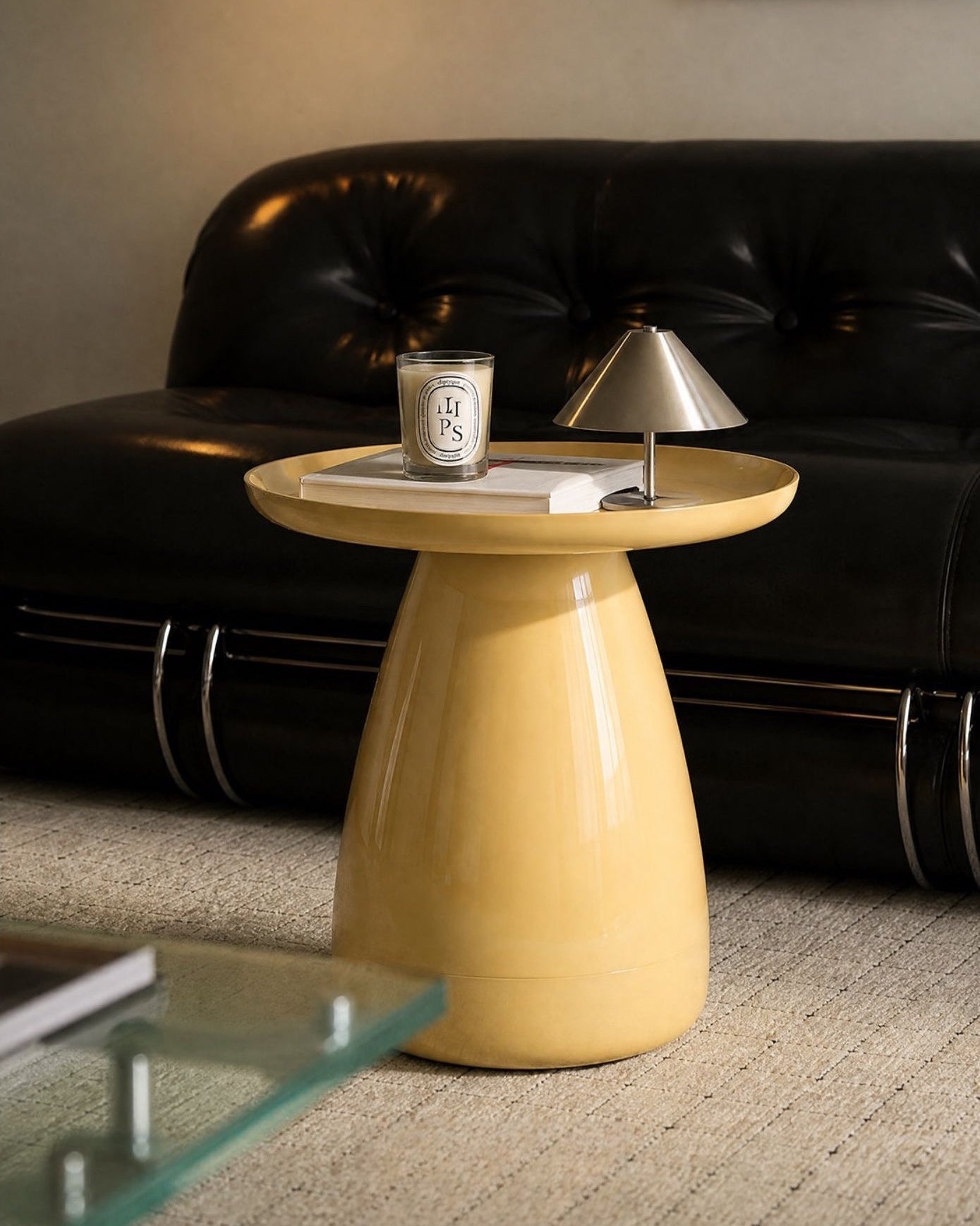 Round Plastic Side Table Coffee Table