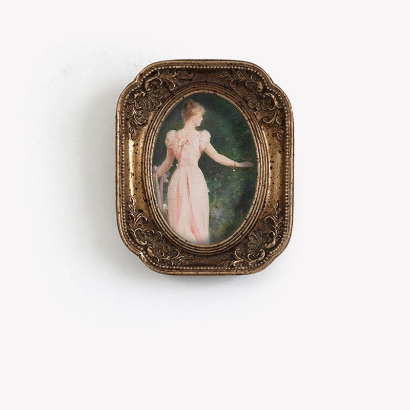 Vintage Gallery Wall Art Set
