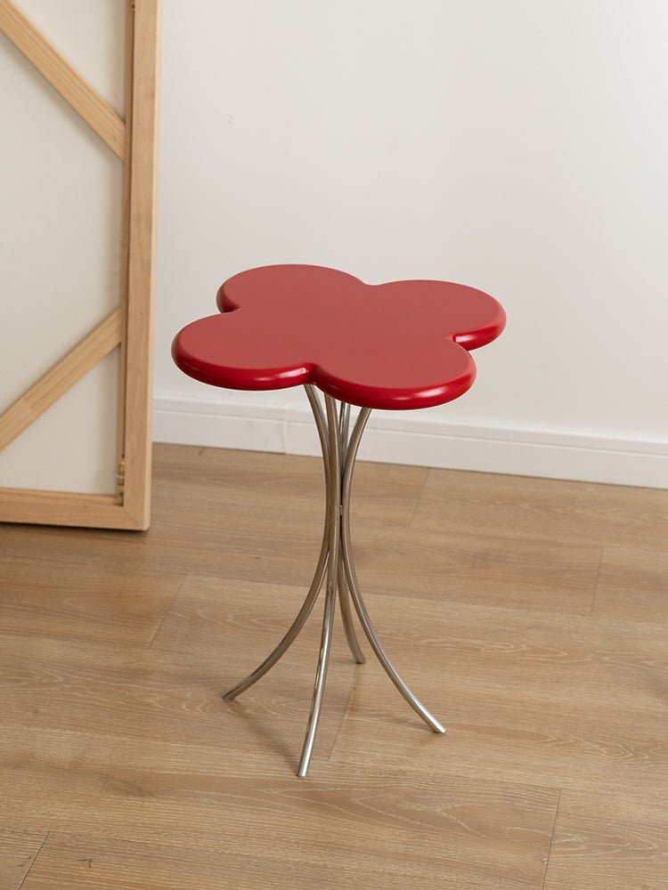 Clover Shaped Side Table - HomeinFun