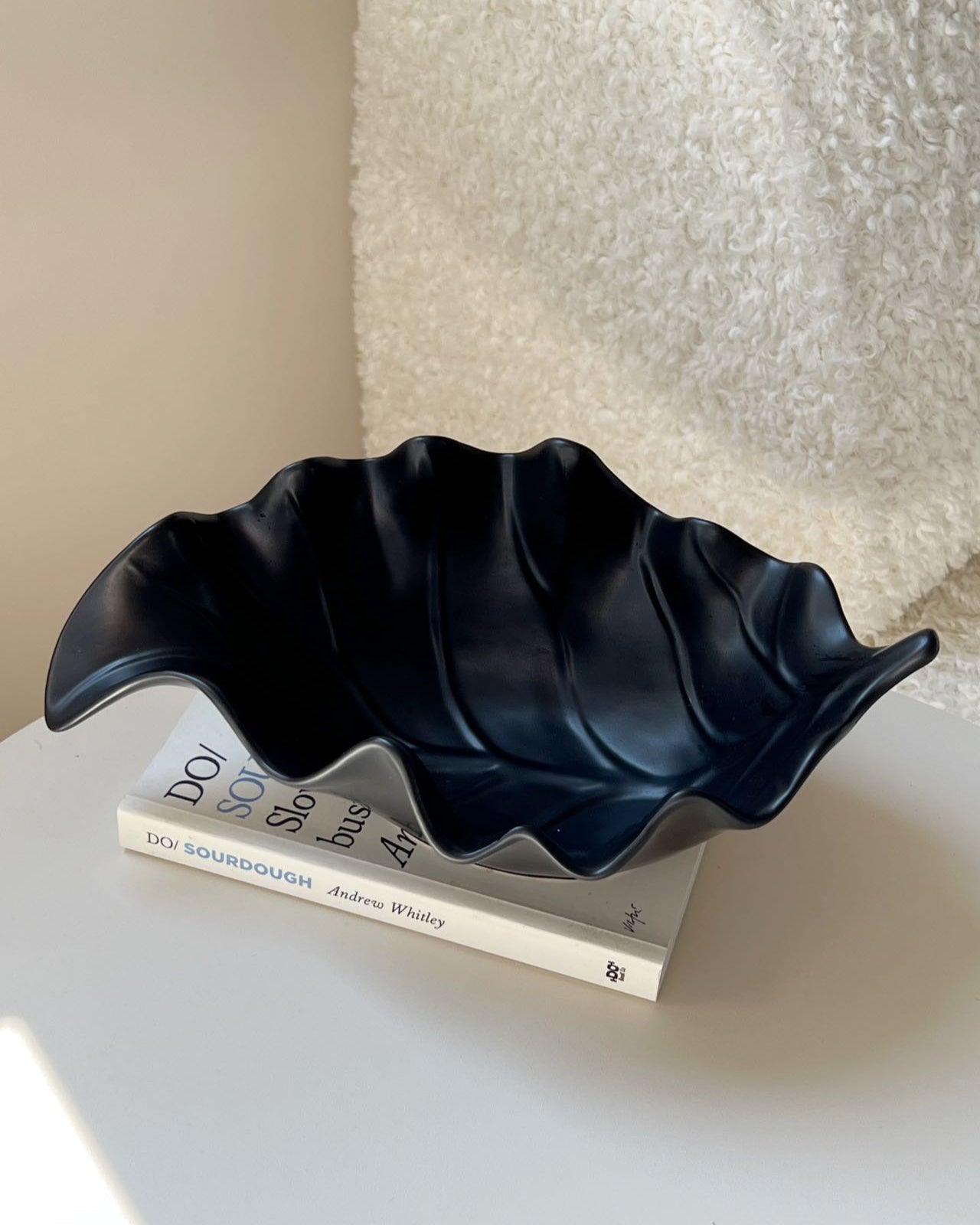 Ripple Leaf Ceramic Tray