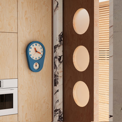 Retro Weekday Clock
