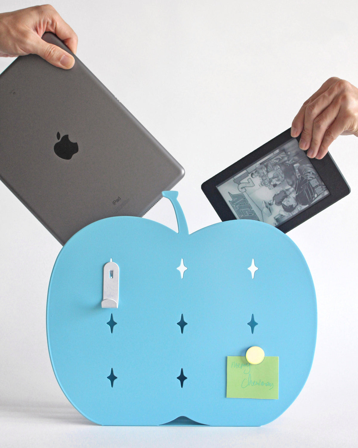 Apple-Shaped Desktop Organizer