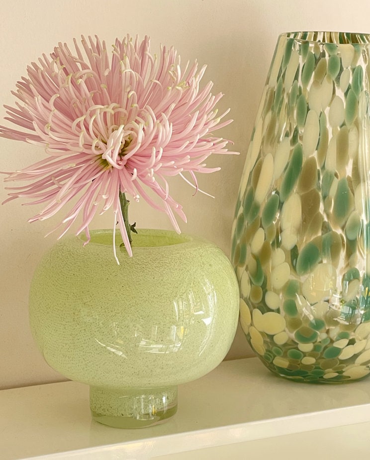 Green Round Glass Flower Vase